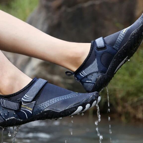 Breathing Double Buckles Water Shoes - Image 1